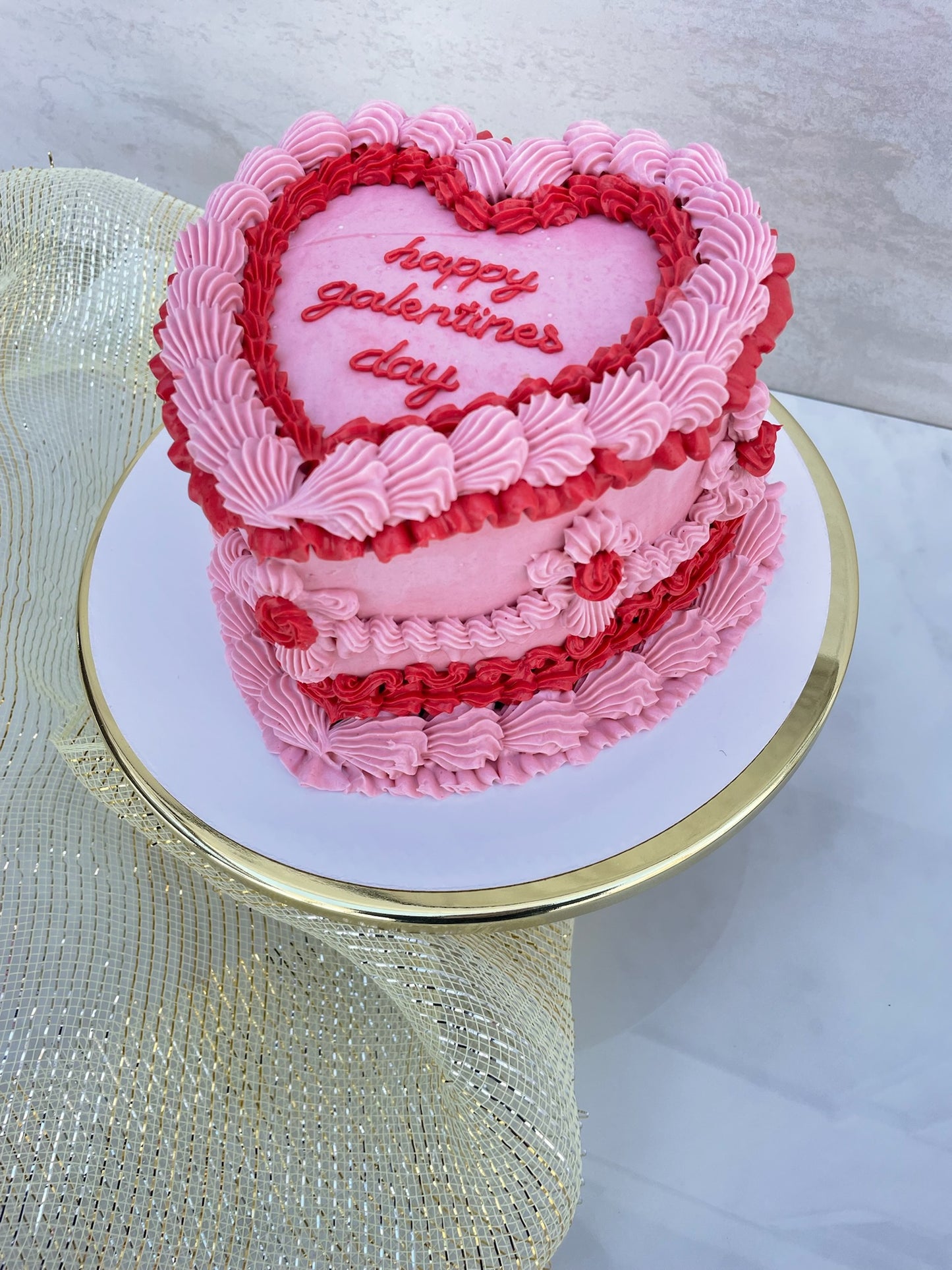 6” Vintage Cake- Pick up only
