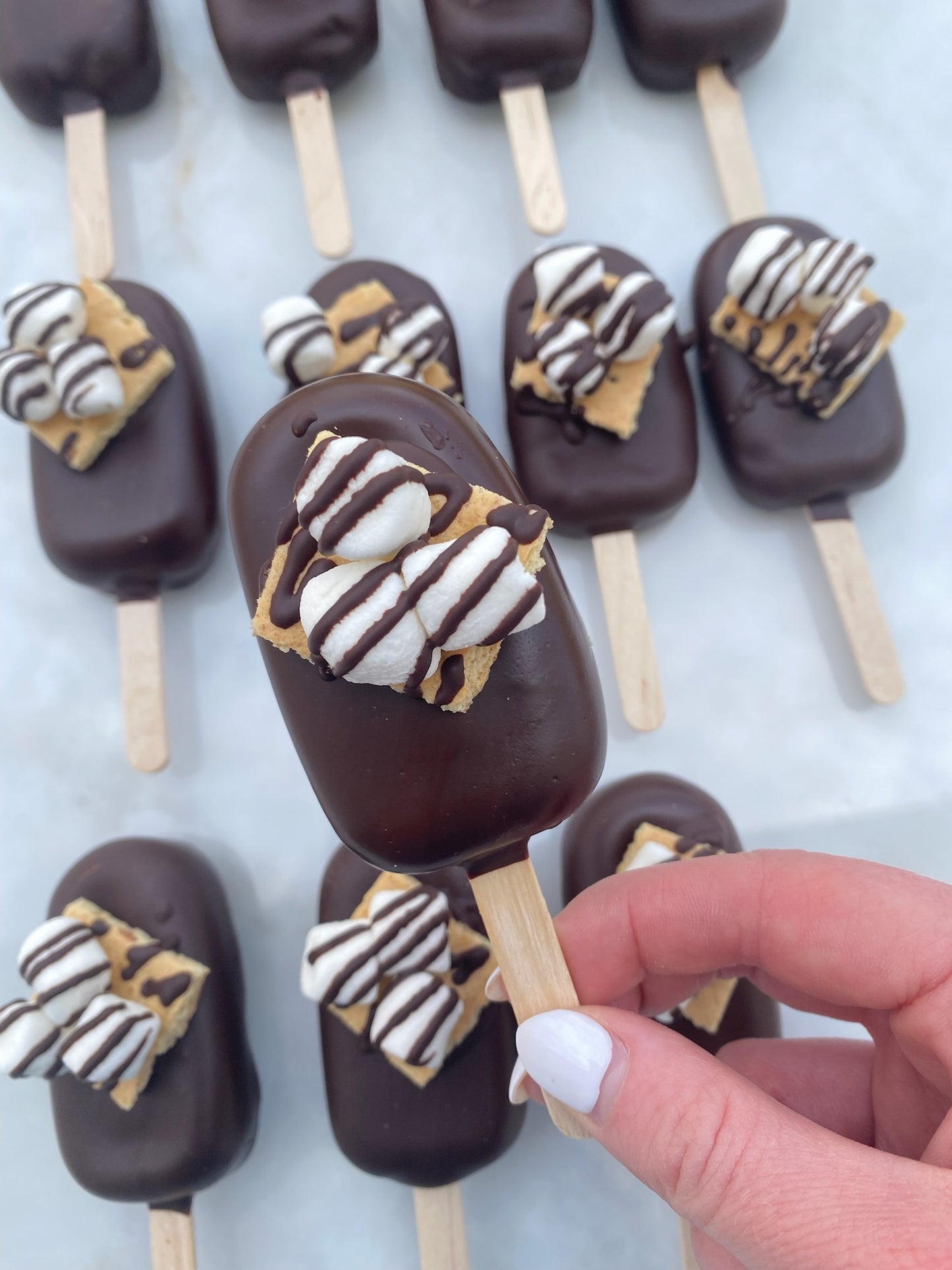 Cakesicles-pick up only