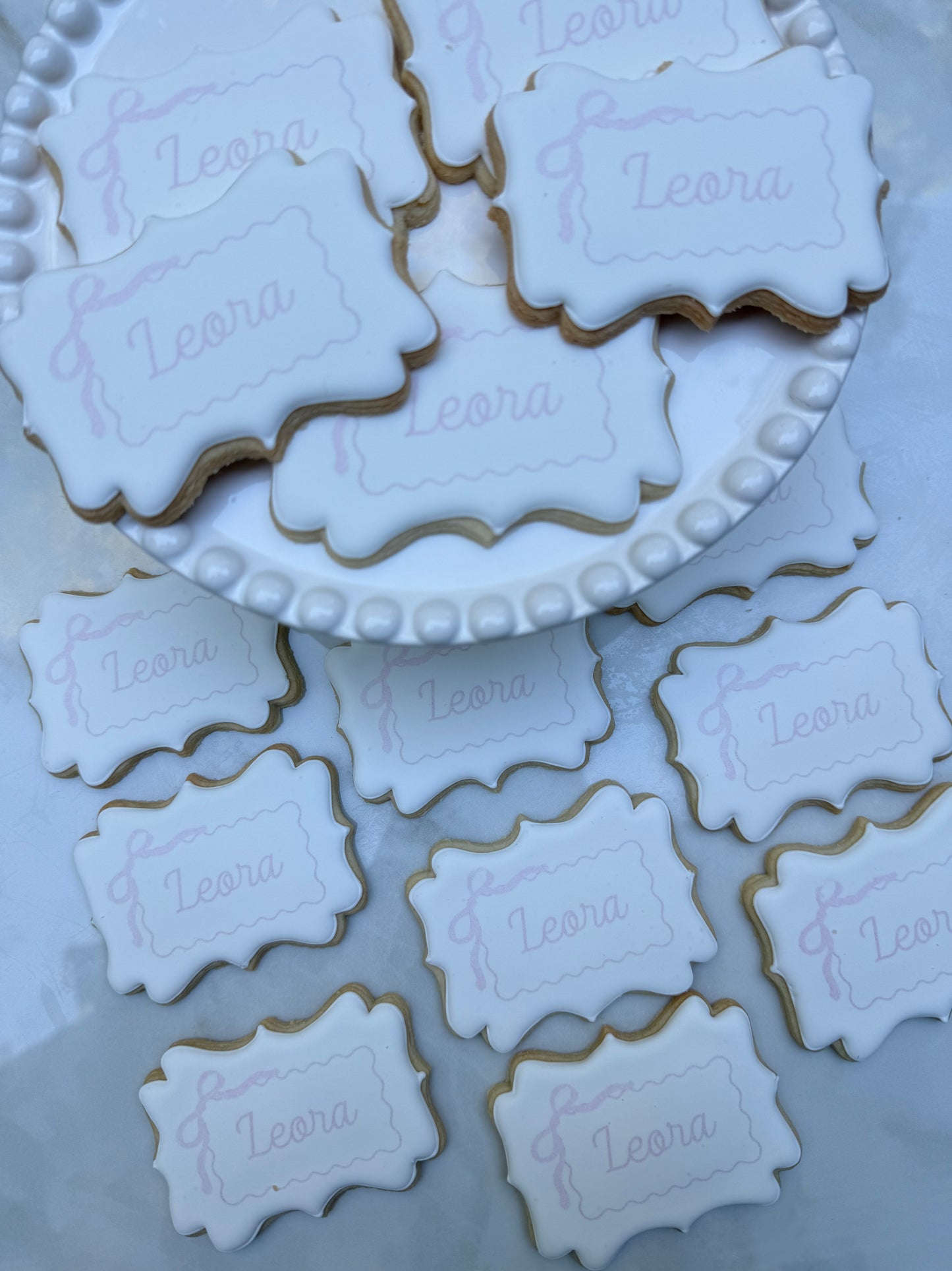 Name printed bow frame cookie/ 1 dozen
