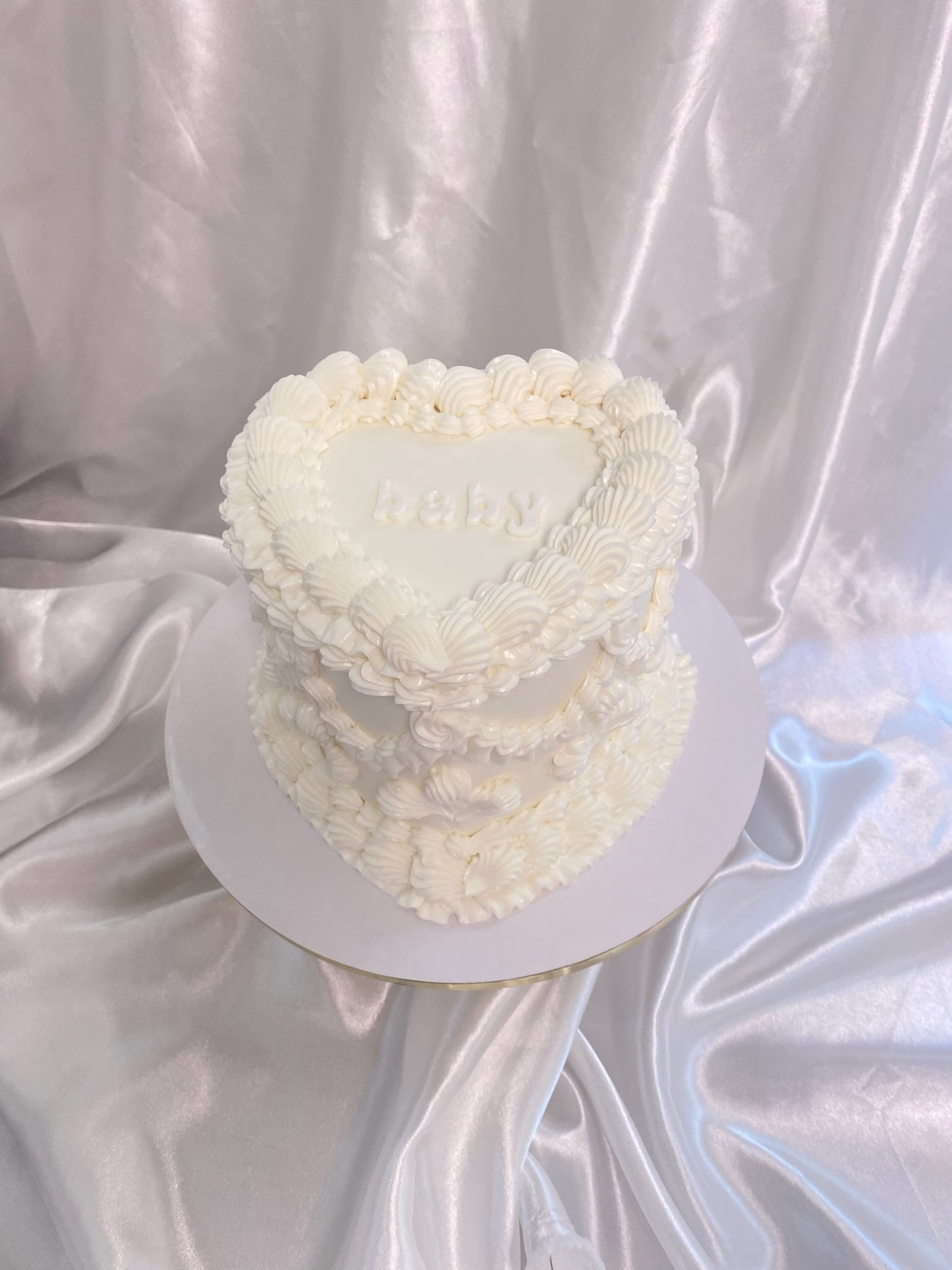 6” Vintage Cake- Pick up only