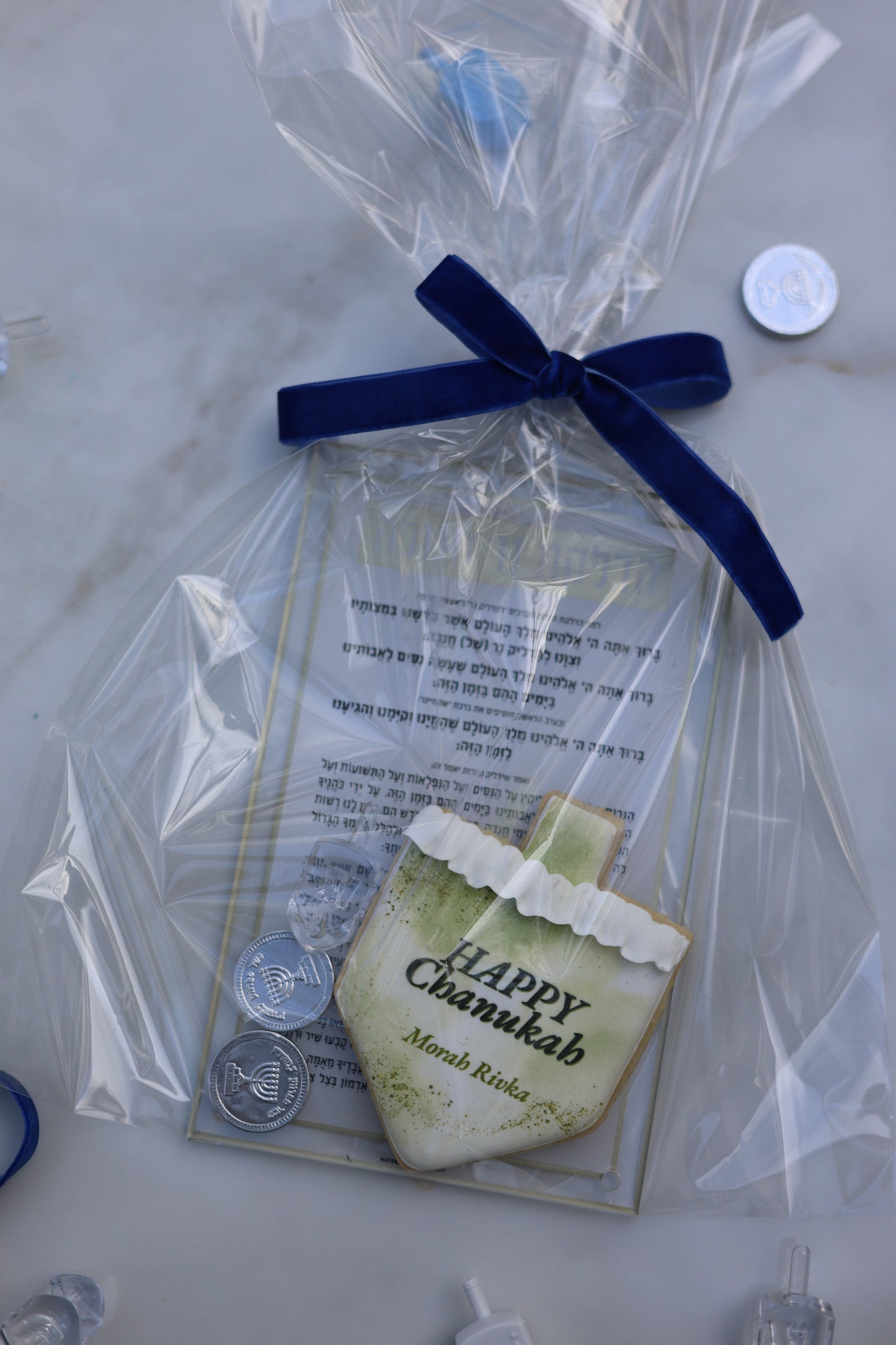 Chanukah gifting, teacher/corporate/friends/family