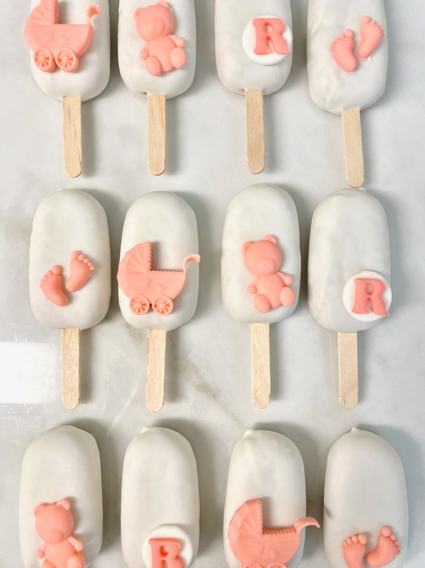 Cakesicles with Topper-pick up only