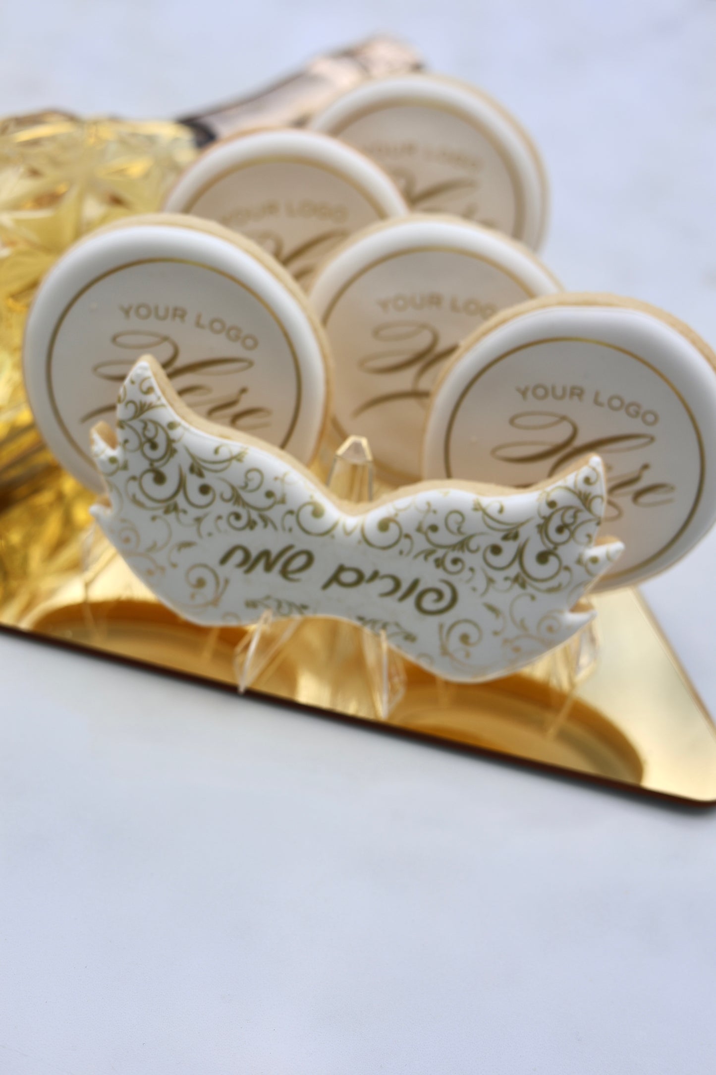 The Platinum Purim Box