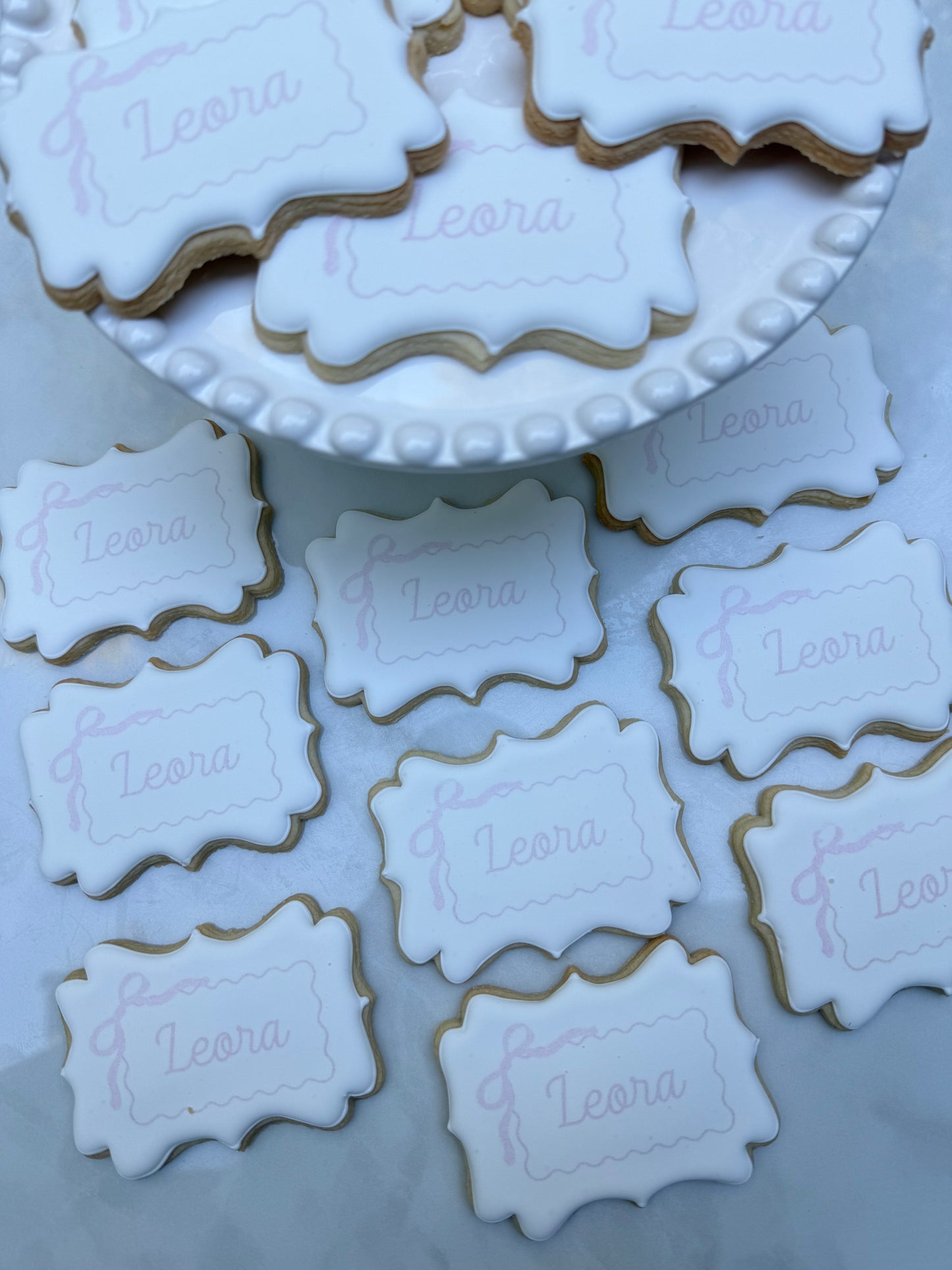 Name printed bow frame cookie/ 1 dozen