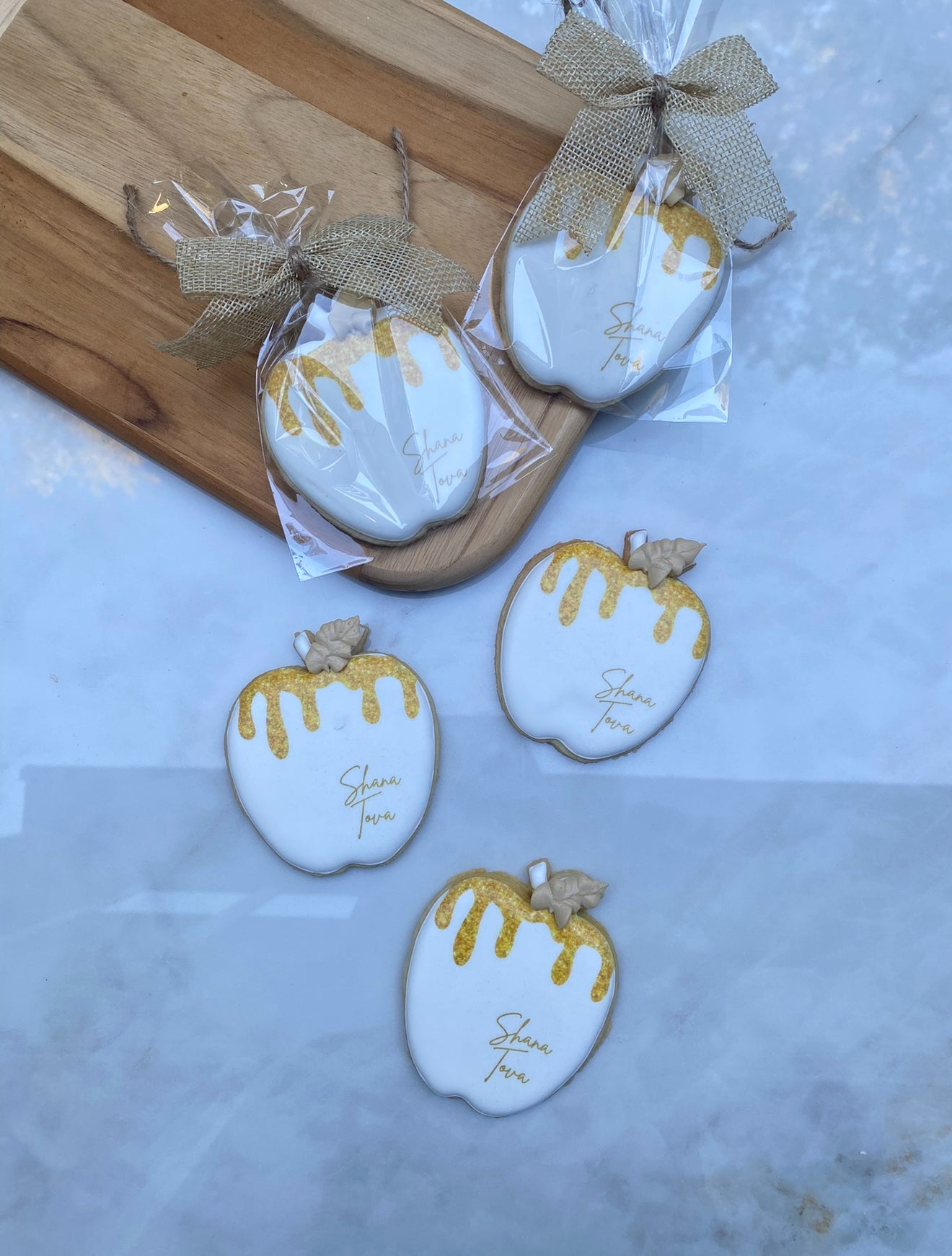 Individual Apple/Honey Jar Cookie Gift
