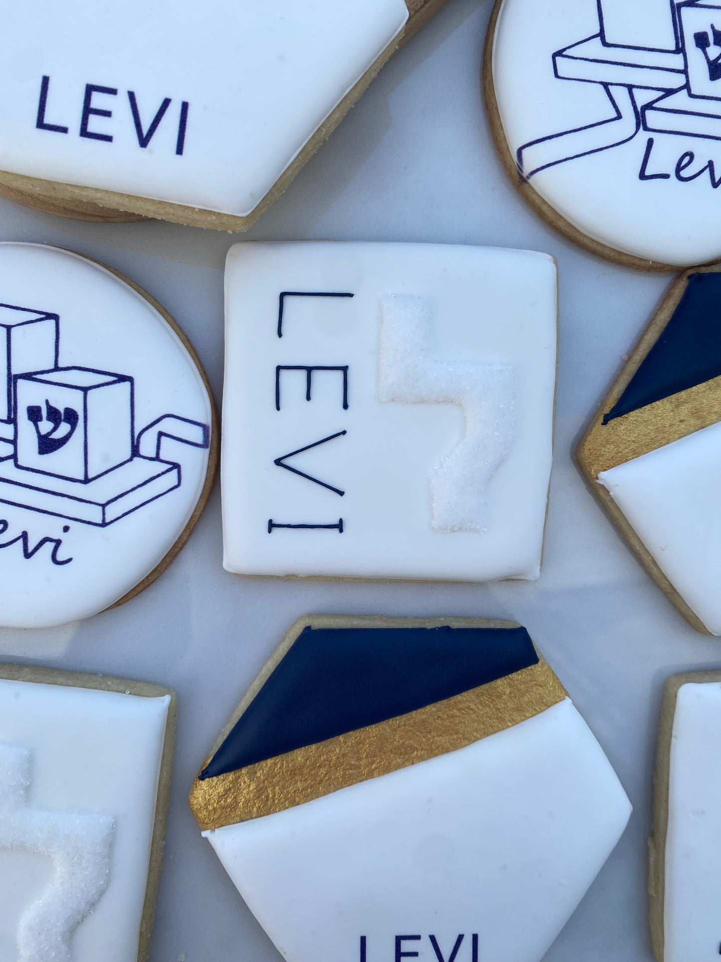 Bar mitzvah cookies with initial