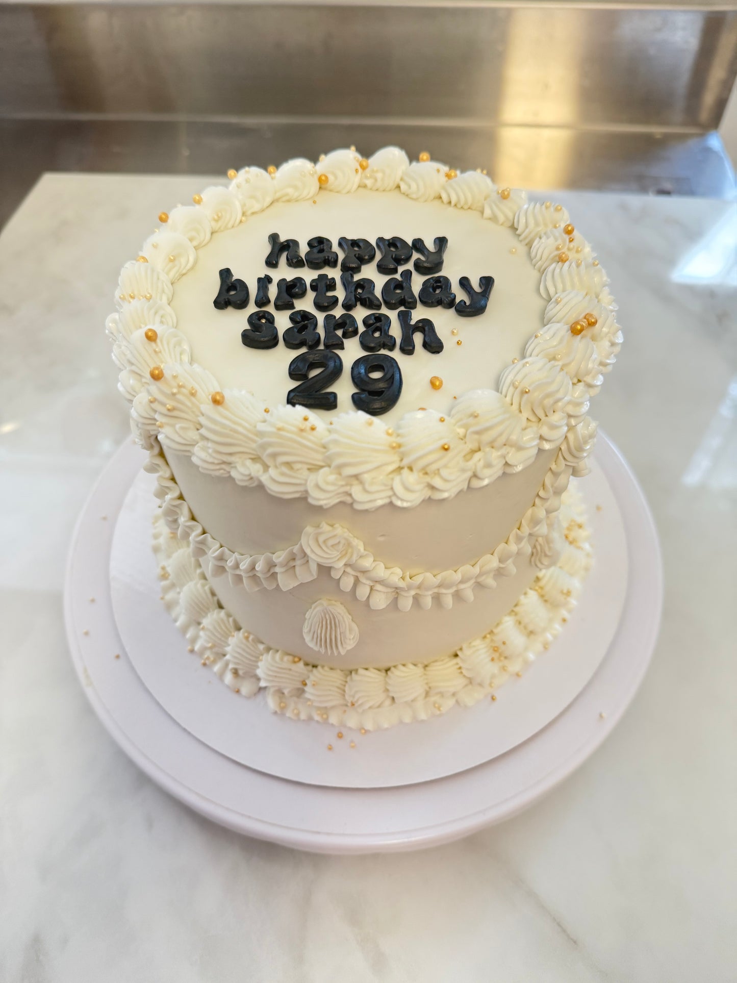 6” Vintage Cake- Pick up only