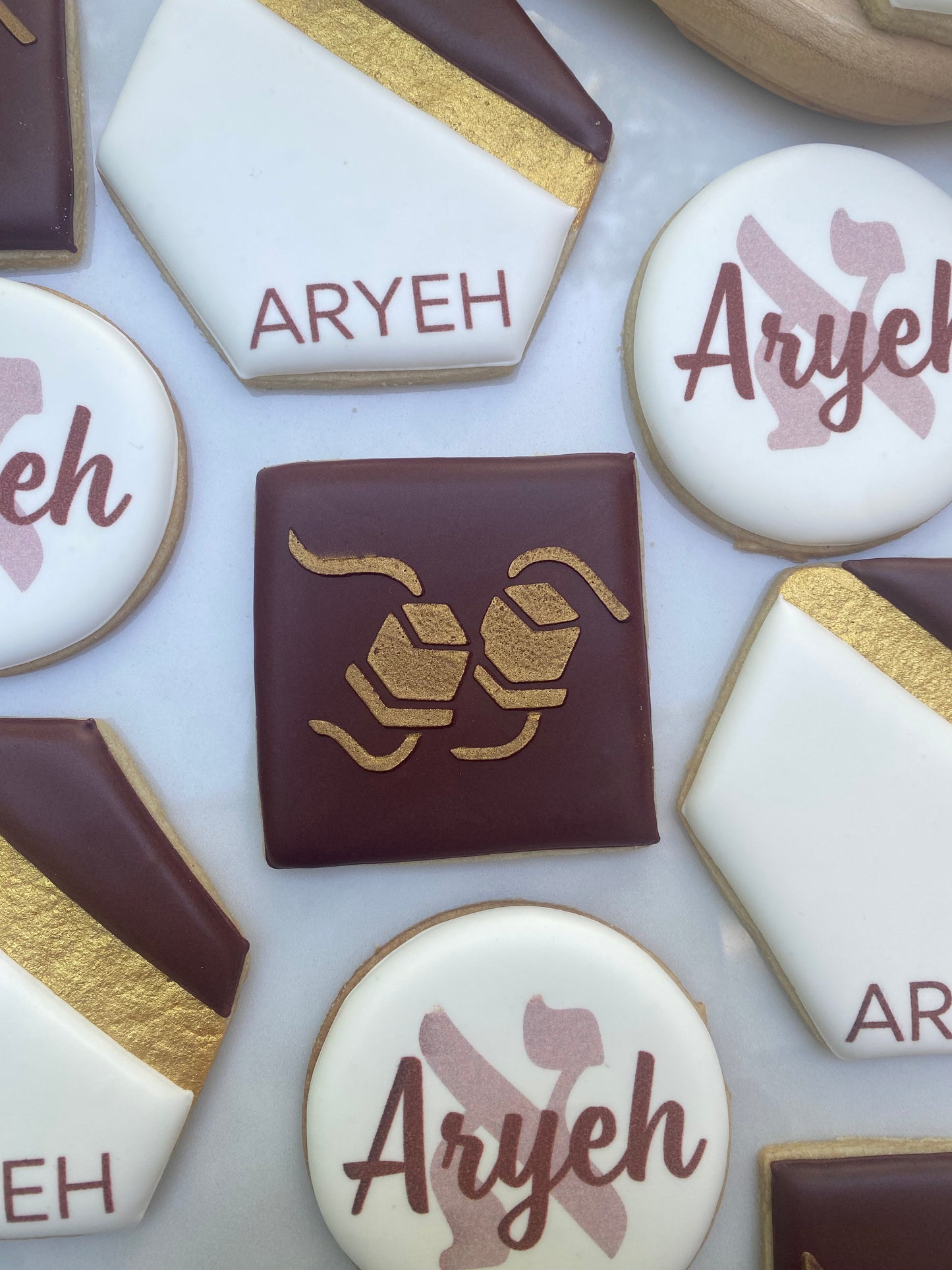 Bar Mitzvah Gold/ 2 Dozen