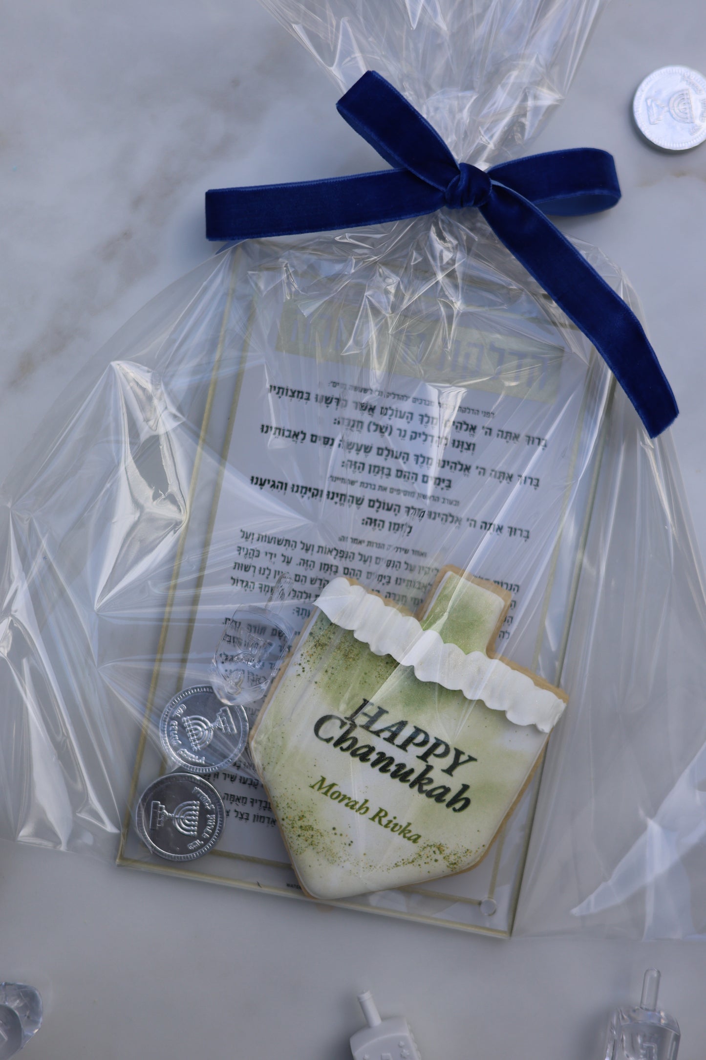 Chanukah gifting, teacher/corporate/friends/family