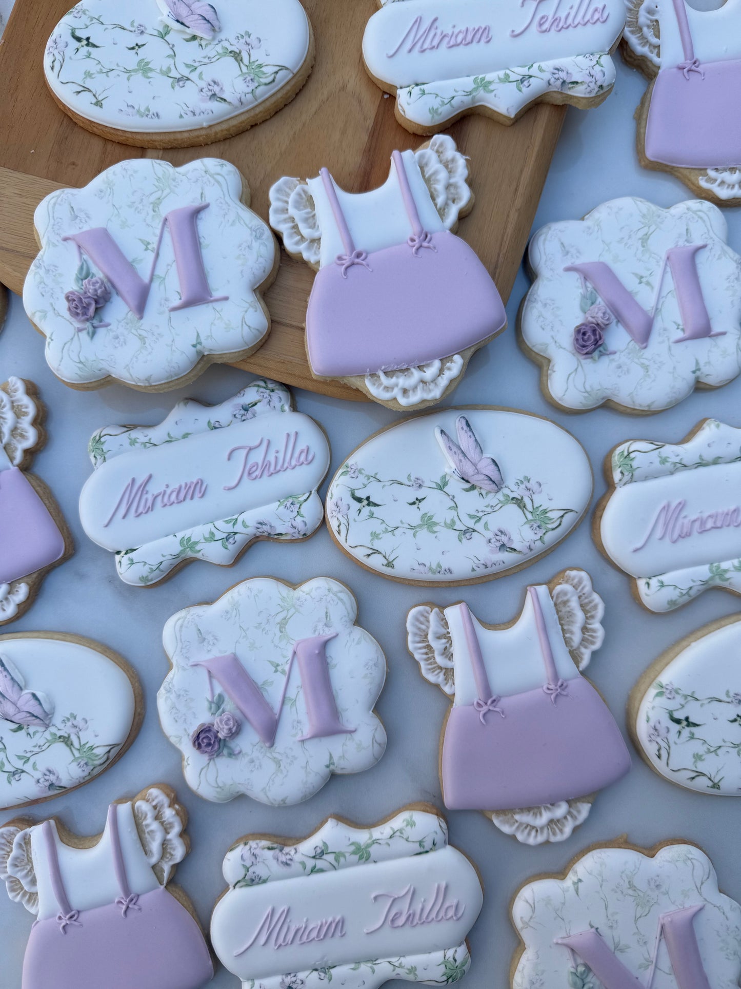 Floral butterfly enchanted cookie set