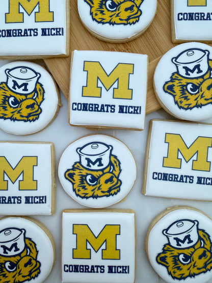 College/ University acceptance cookie set/ 1 Dozen