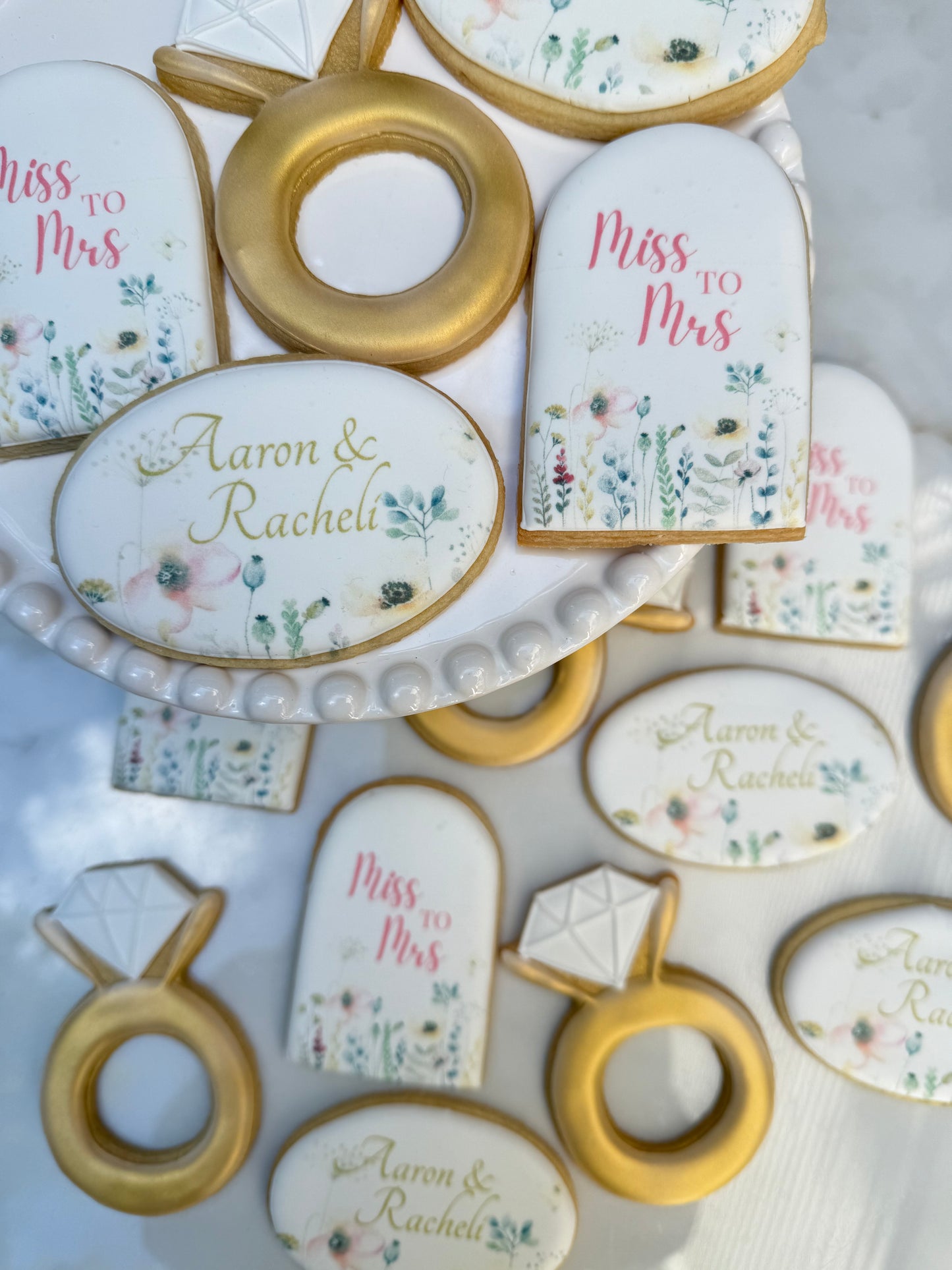 Bridal shower floral cookies/ 2 Dozen