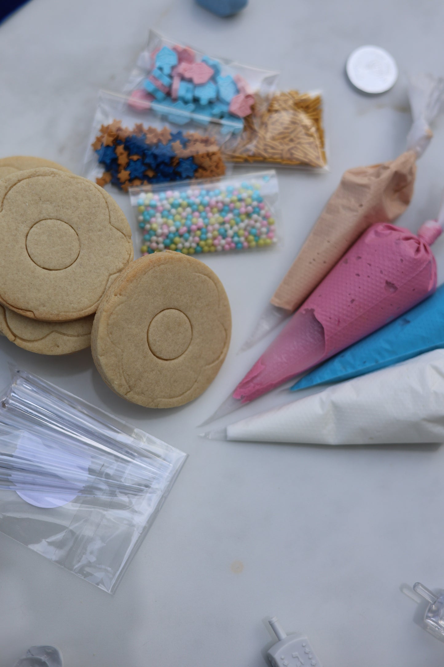 Decorate your donut cookie kit