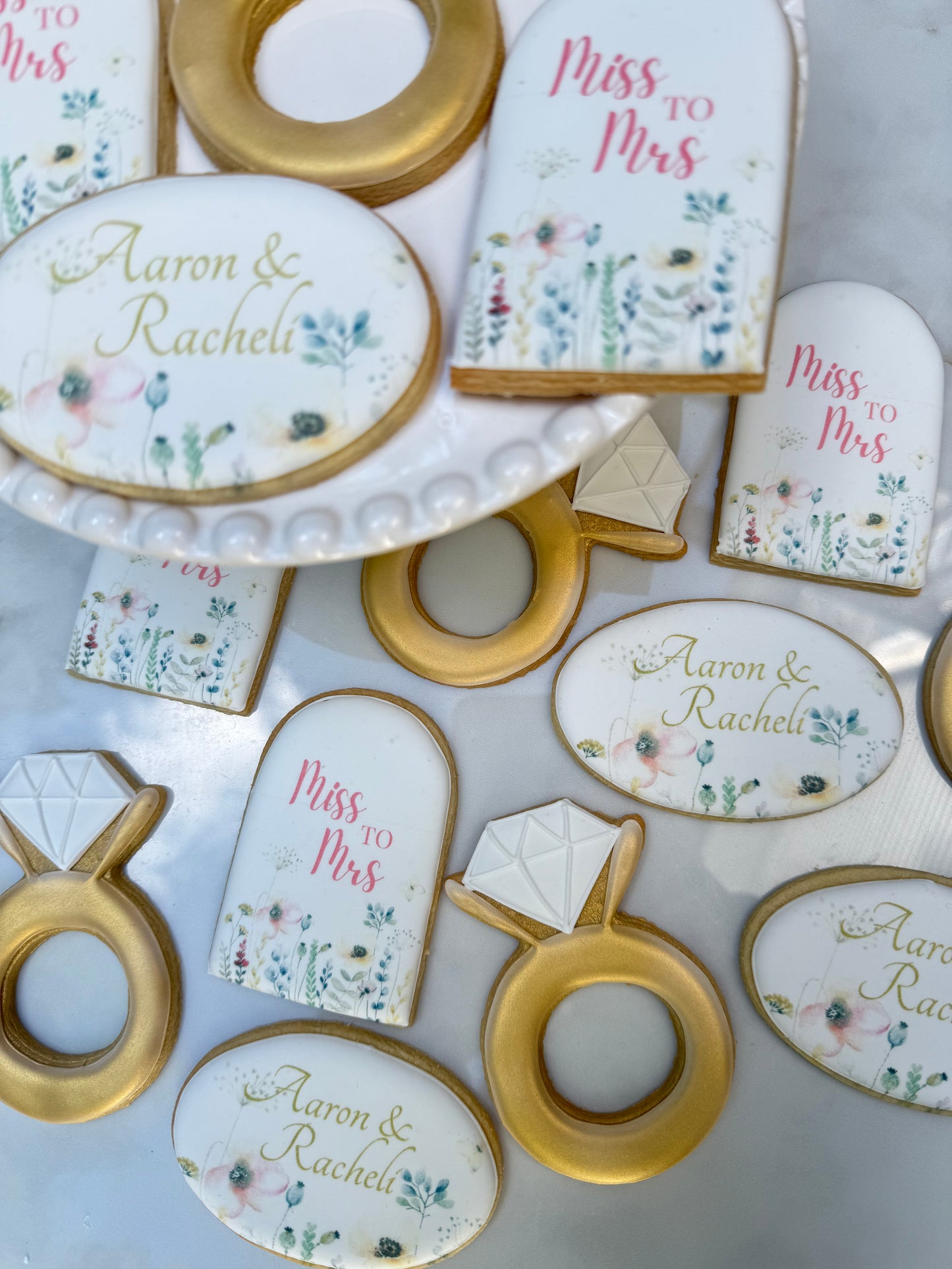 Bridal shower floral cookies/ 2 Dozen