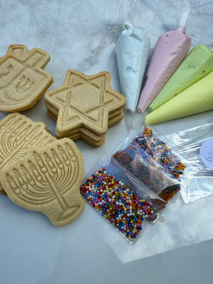 Dye free DIY cookie decorating kit