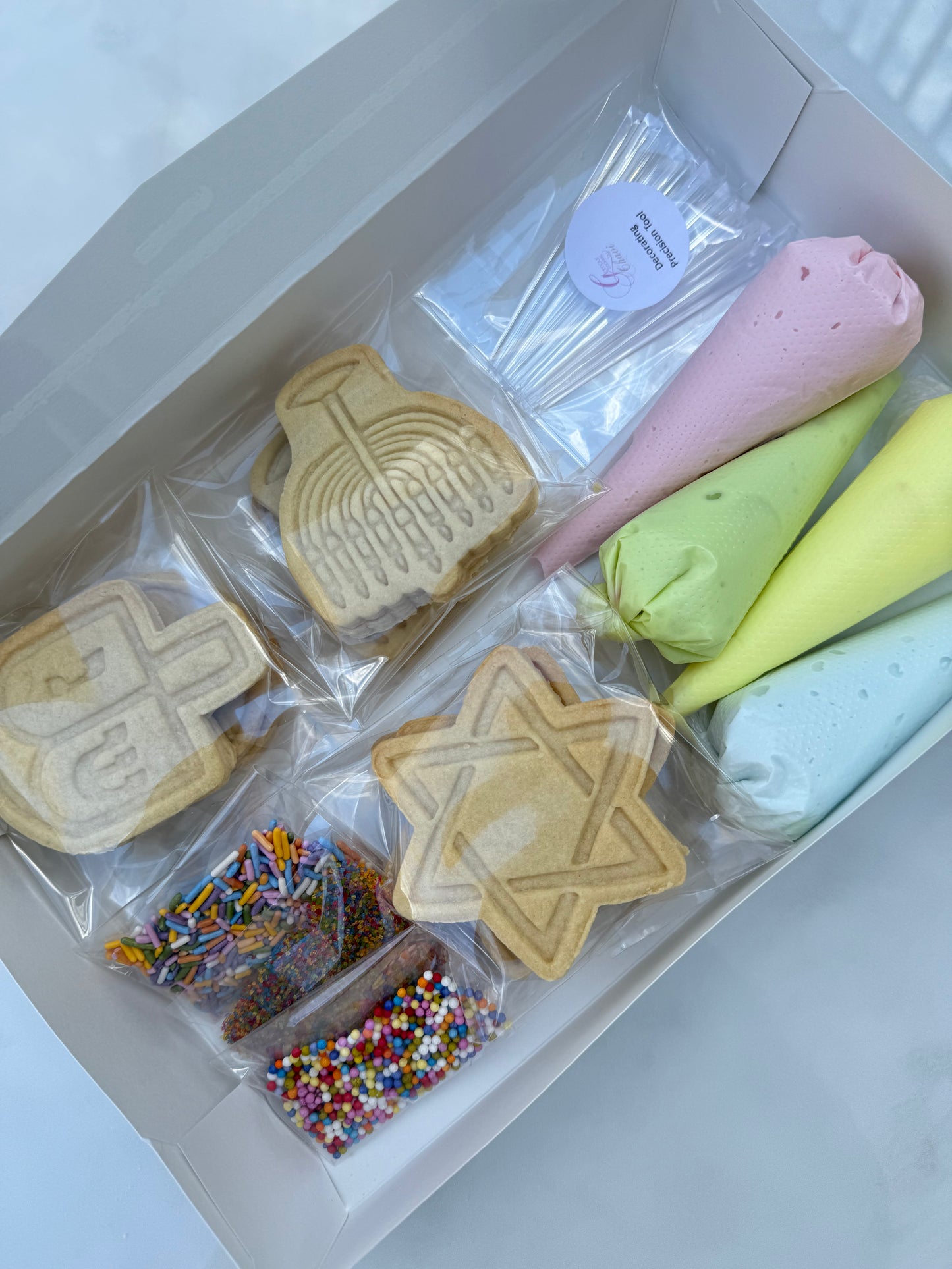 Dye free DIY cookie decorating kit