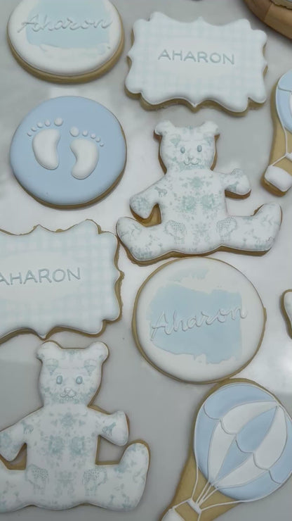 Baby cookies, bear, hot air balloon/ 30 cookies